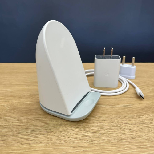 Вживаний бездротовий зарядний пристрій Google Pixel Stand 2 White GA03002-US (Ідеальний стан)