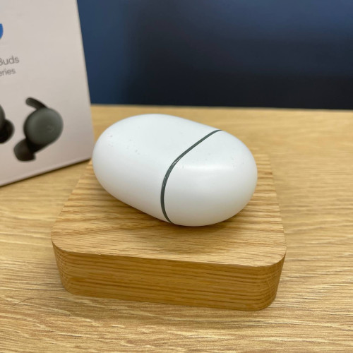 Вживані бездротові навушники Google Pixel Buds A-Series Olive (Хороший+ стан)