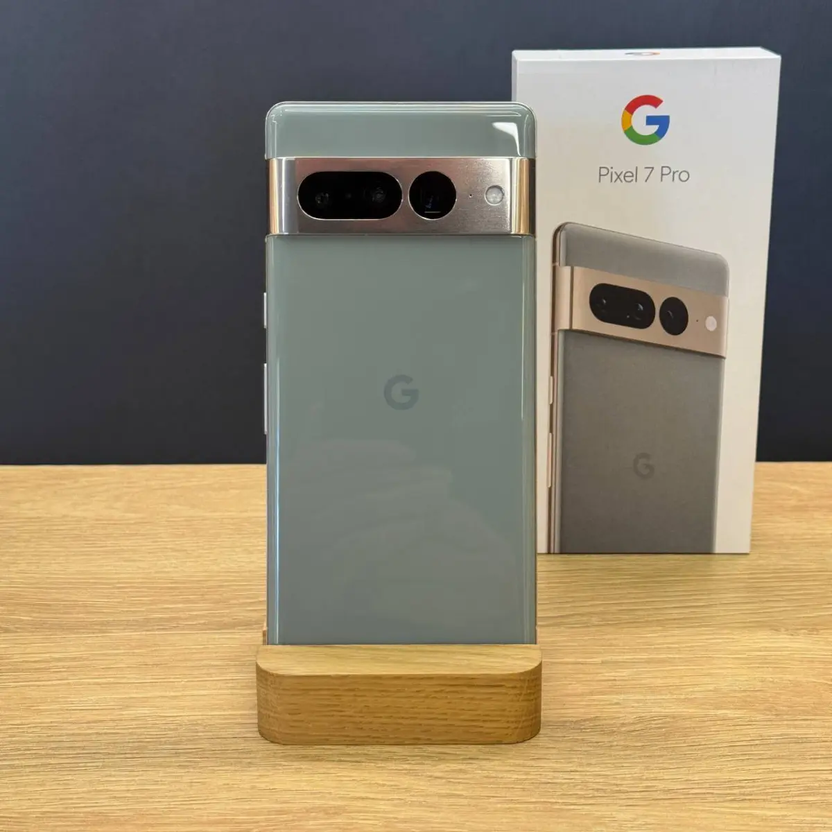 Вживаний смартфон Google Pixel 7 Pro 128Gb Hazel US (Ідеальний+