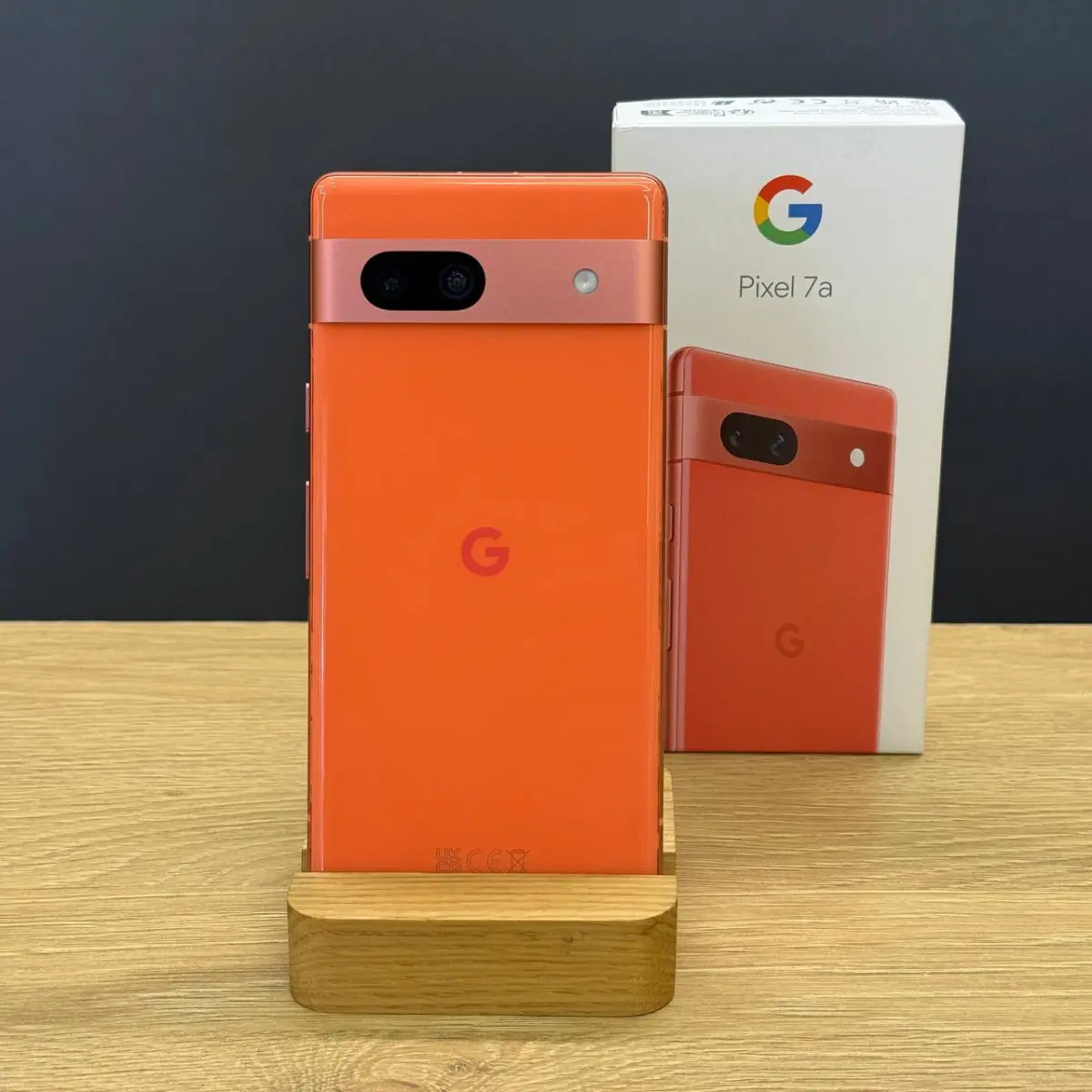 Вживаний смартфон Google Pixel 7a 128Gb Coral US (Хороший+ стан