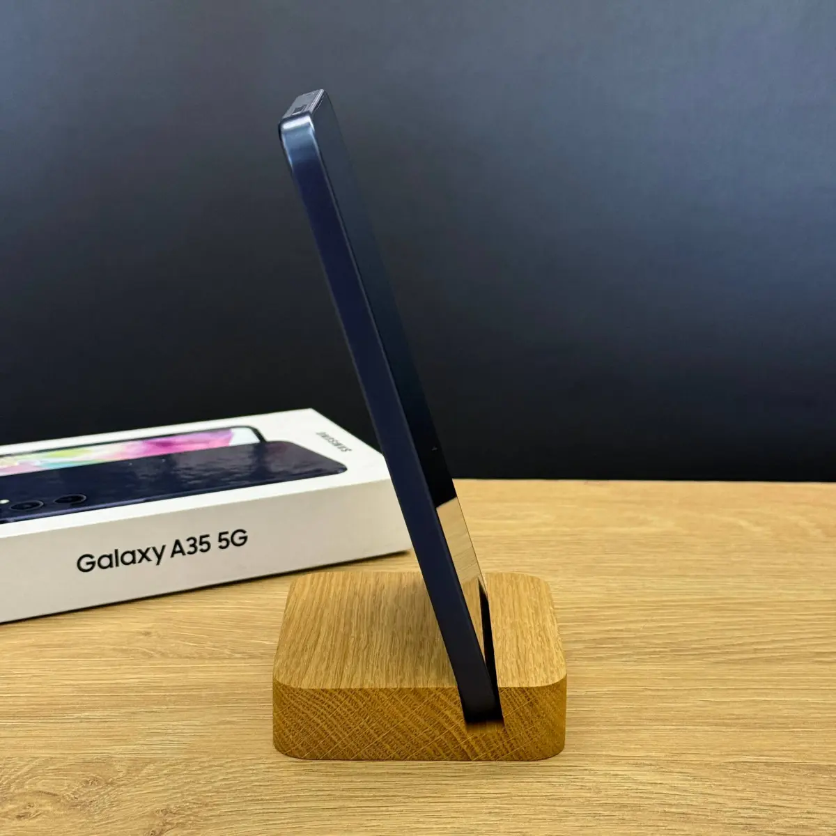 Вживаний смартфон Samsung Galaxy A35 5G 8/256Gb Navy (Ідеальний+