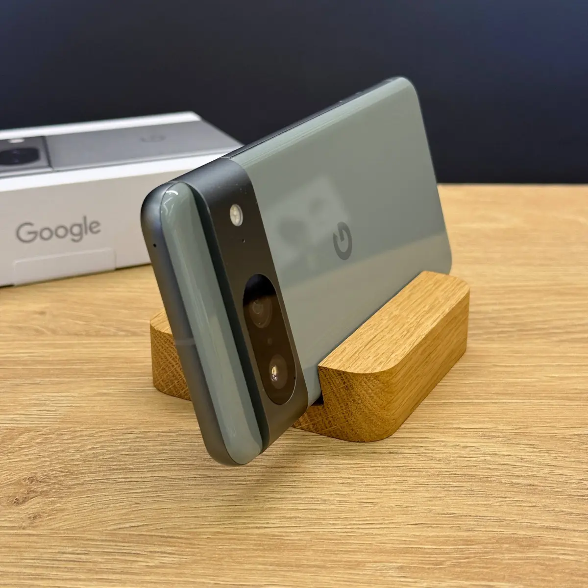 Вживаний смартфон Google Pixel 8 128Gb Hazel (Хороший+ стан