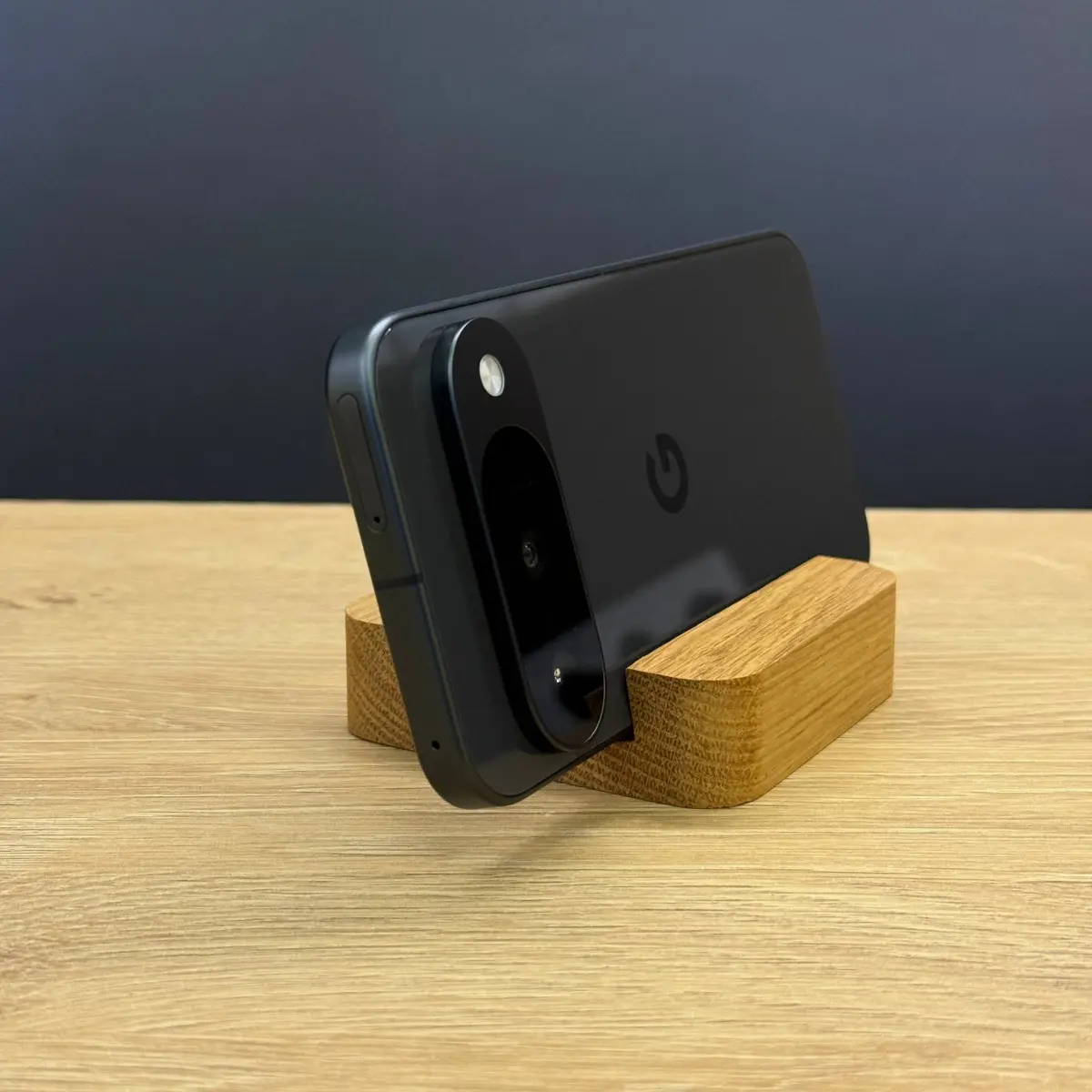 Вживаний смартфон Google Pixel 10 128Gb Obsidian Global (Ідеальний