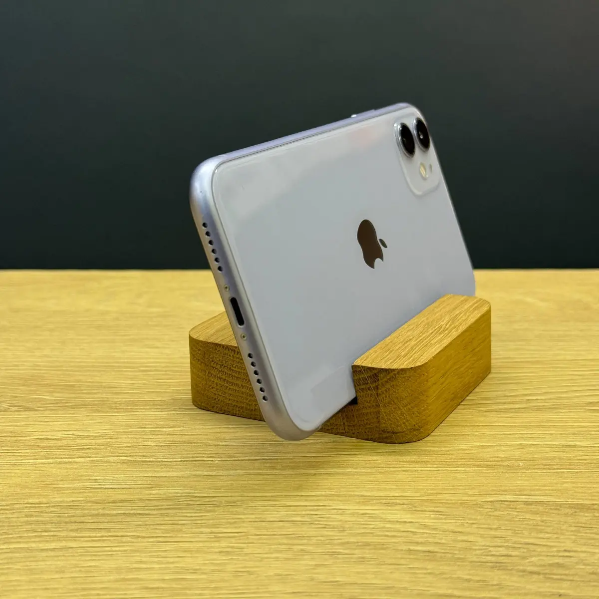 Вживаний смартфон Apple iPhone 11 128Gb Purple (Хороший стан