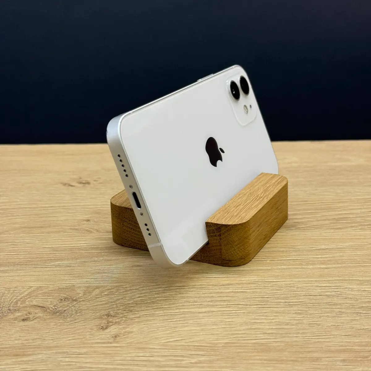 Вживаний смартфон Apple iPhone 12 128Gb White (Хороший стан