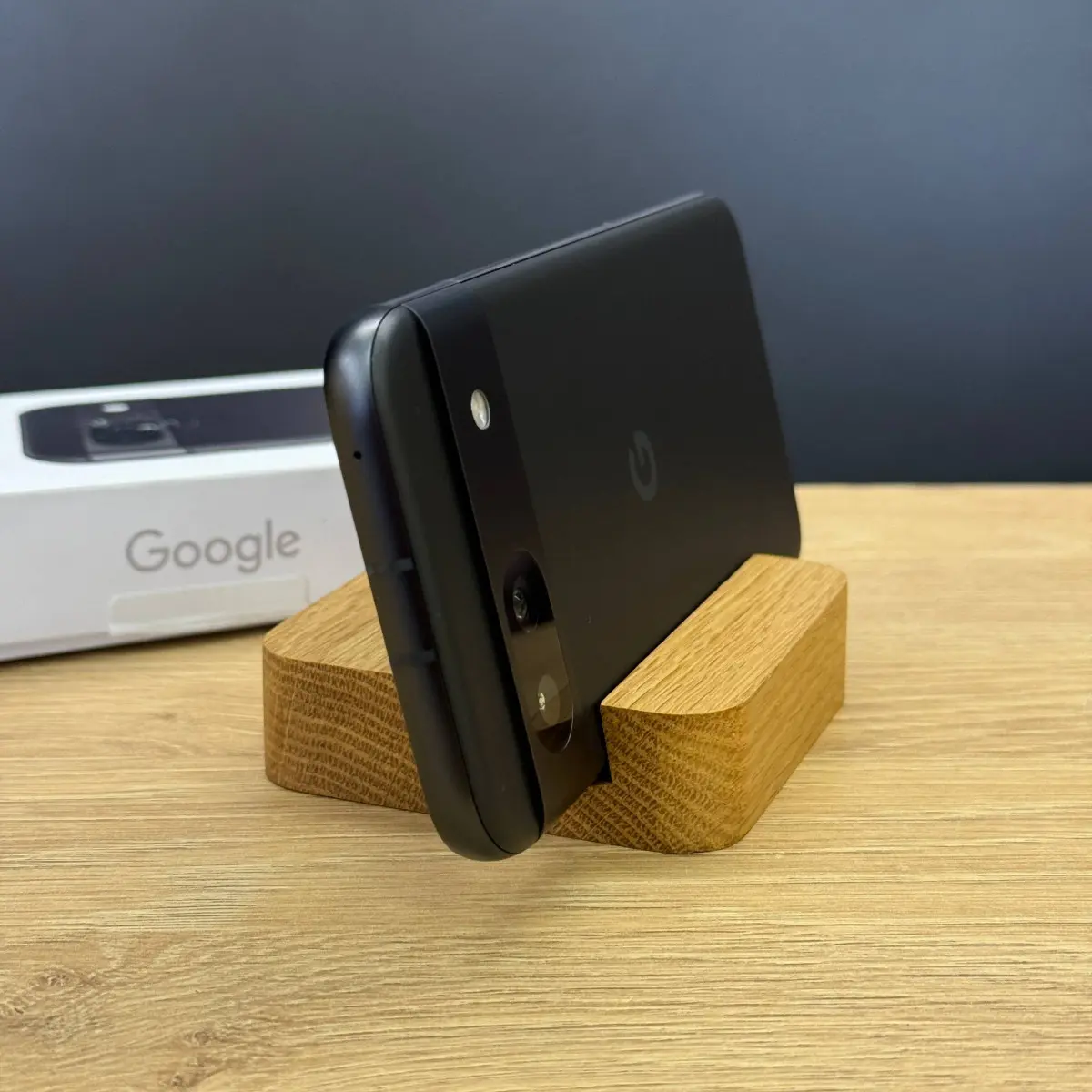 Вживаний смартфон Google Pixel 8a 128GB Obsidian US (Хороший+ стан