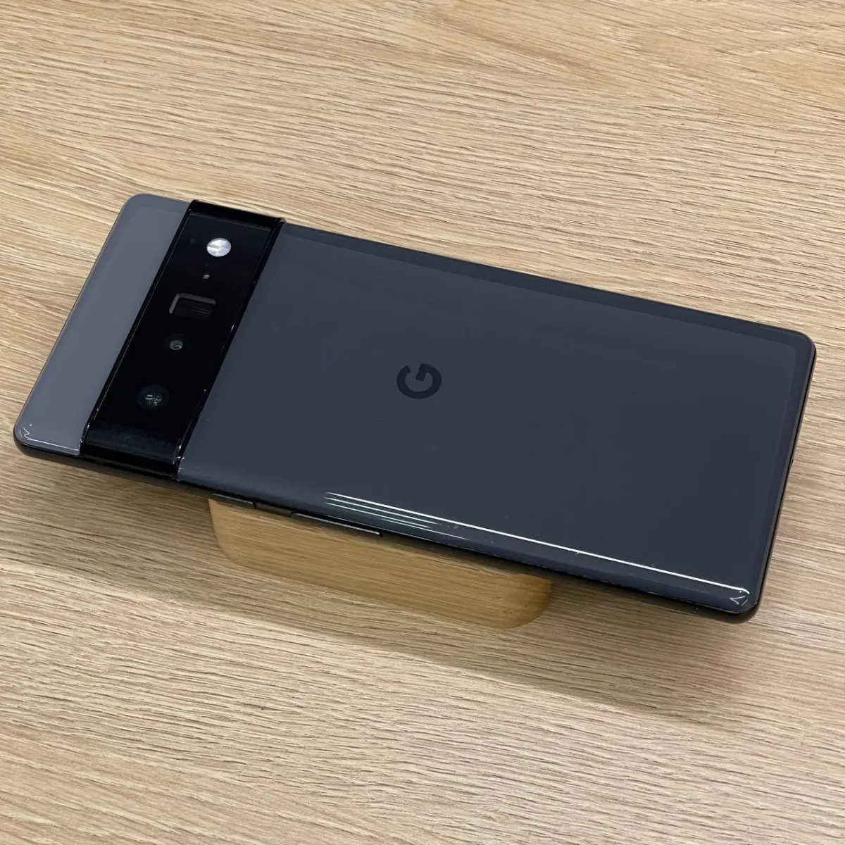 Вживаний смартфон Google Pixel 6 Pro 256Gb Stormy Black US
