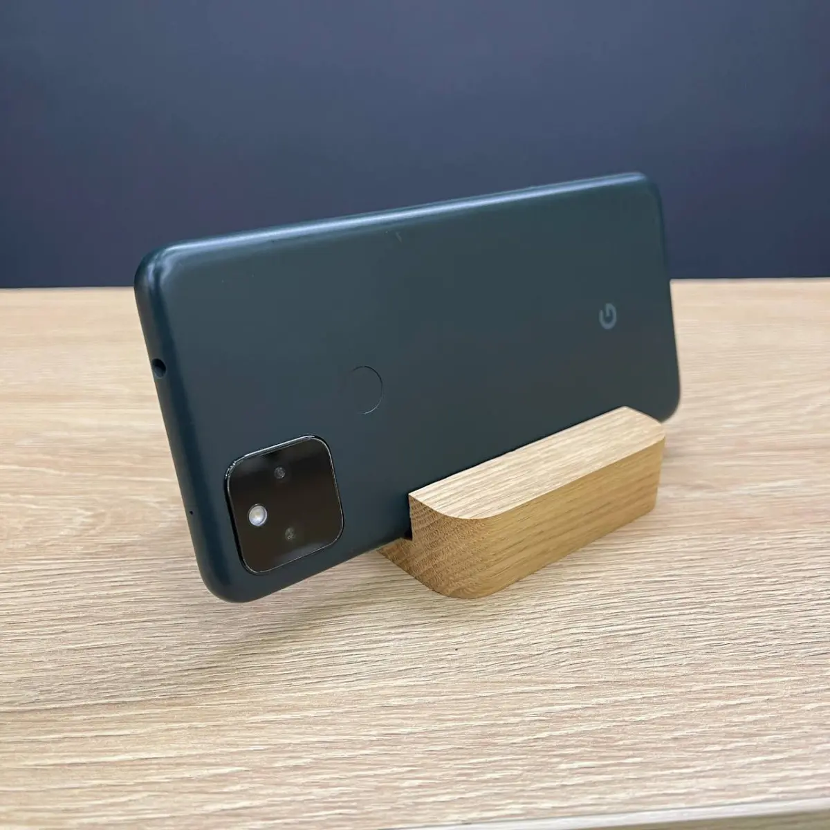 Вживаний смартфон Google Pixel 5a 5G 128Gb Mostly Black (Хороший