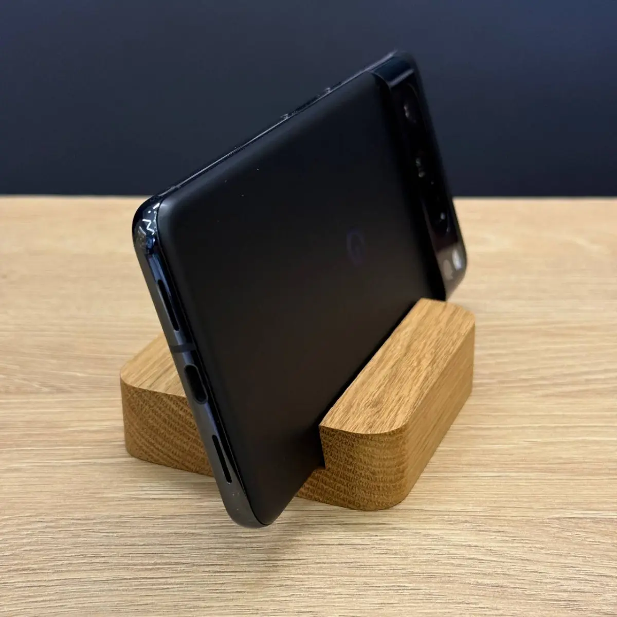 Вживаний смартфон Google Pixel 8 Pro 128Gb Obsidian G1MNW US