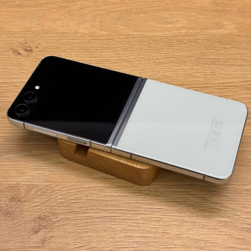 Вживаний смартфон Samsung Galaxy Flip 5 8/512GB Mint F731B (Хороший+ стан)