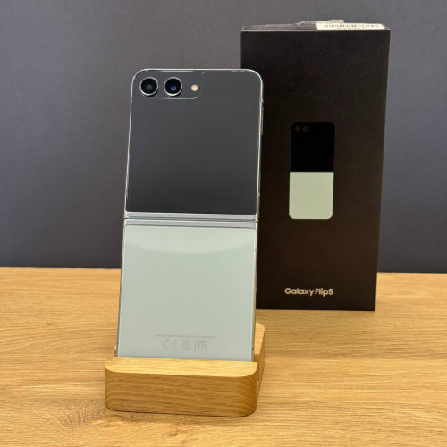 Вживаний смартфон Samsung Galaxy Flip 5 8/512GB Mint F731B (Хороший+ стан)