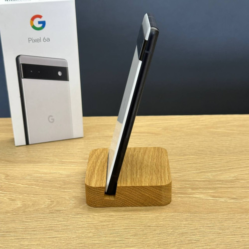 Вживаний смартфон Google Pixel 6a 128Gb Chalk US (Хороший+ стан)