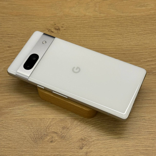 Вживаний смартфон Google Pixel 7a 128Gb Snow JP (Хороший стан)