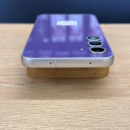 Вживаний смартфон Samsung Galaxy S23 FE 128Gb Purple (Ідеальний+ стан)