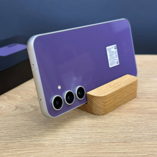 Вживаний смартфон Samsung Galaxy S23 FE 128Gb Purple (Ідеальний+ стан)