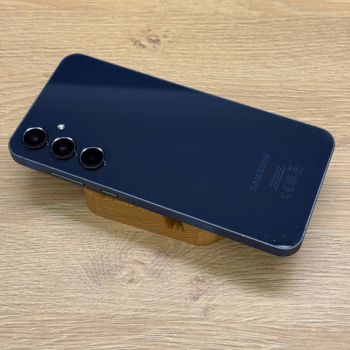 Вживаний смартфон Samsung Galaxy A55 5G 8/256Gb Navy (Хороший+ стан)