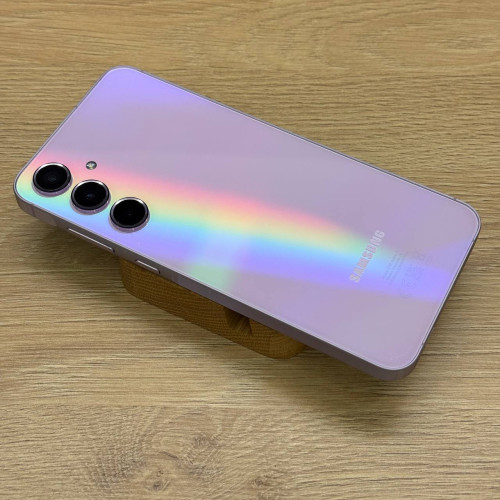 Вживаний смартфон Samsung Galaxy A55 5G 8/256Gb Lilac (Ідеальний+ стан)