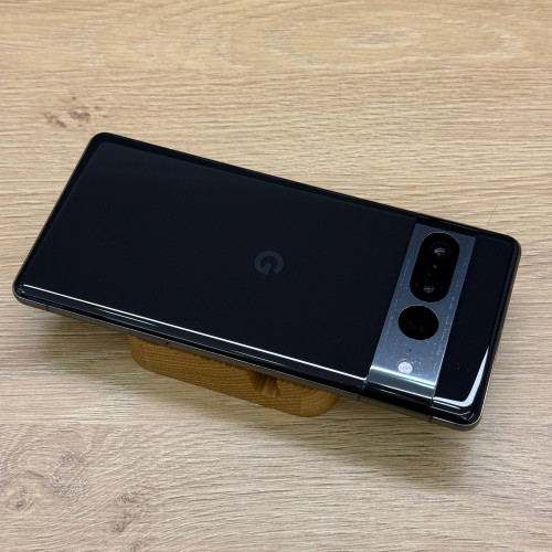 Вживаний смартфон Google Pixel 7 Pro 128Gb Obsidian US (Задовільний стан)