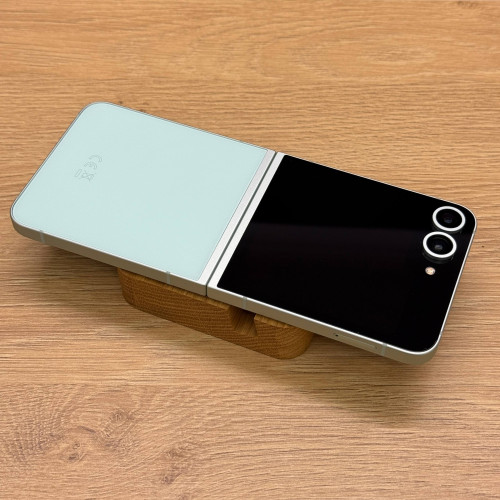 Вживаний смартфон Samsung Galaxy Flip6 12/512Gb Mint (Ідеальний+ стан)