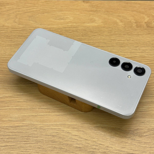 Вживаний смартфон Samsung Galaxy A16 4/128 Gray (Ідеальний+ стан)