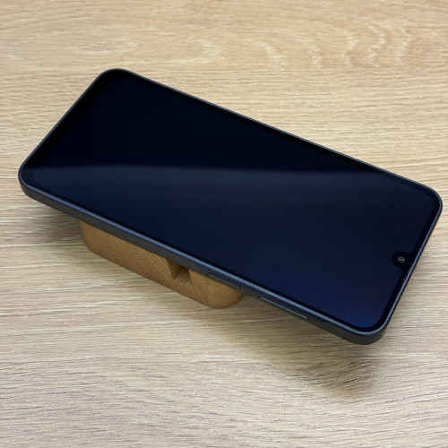 Вживаний смартфон Samsung Galaxy A16 8/256 Black (Хороший+ стан)