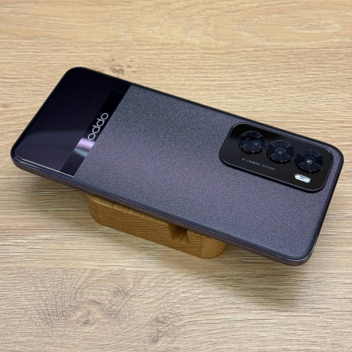 Вживаний смартфон OPPO Reno12 Pro 5G 12/512 Nebula Black (Хороший+ стан)