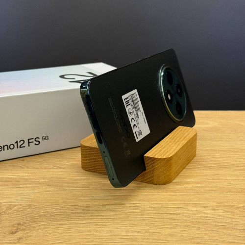 Вживаний смартфон OPPO Reno12 FS 5G 12/512 Olive Green (Хороший+ стан)