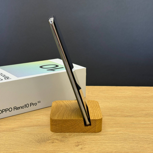 Вживаний смартфон OPPO Reno10 Pro 5G 12/256 Silvery Grey (Хороший+ стан)