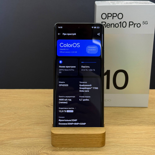 Вживаний смартфон OPPO Reno10 Pro 5G 12/256 Silvery Grey (Хороший+ стан)