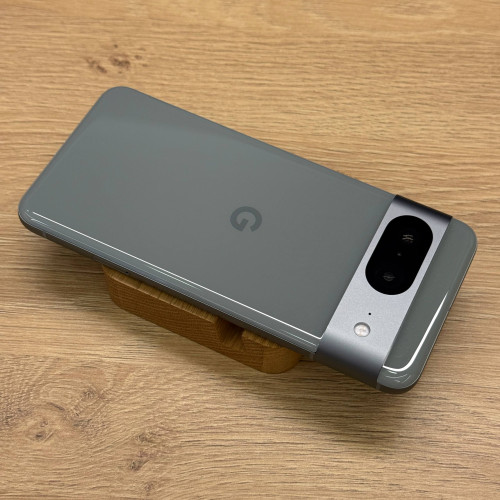 Вживаний смартфон Google Pixel 8 128Gb Hazel (Ідеальний стан)
