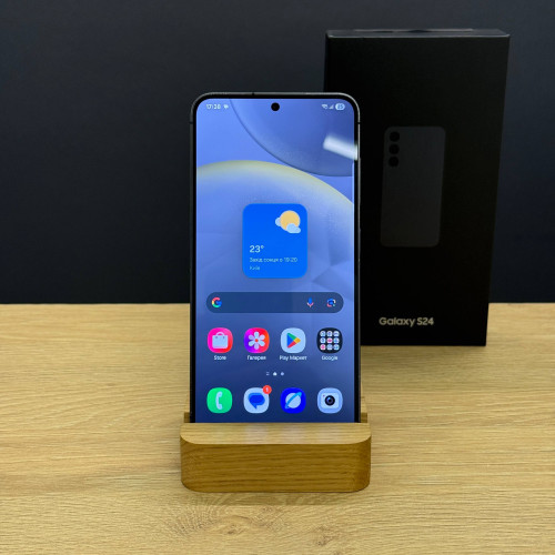 Вживаний смартфон Samsung Galaxy S24 8/256GB Onyx Black (Хороший+ стан)
