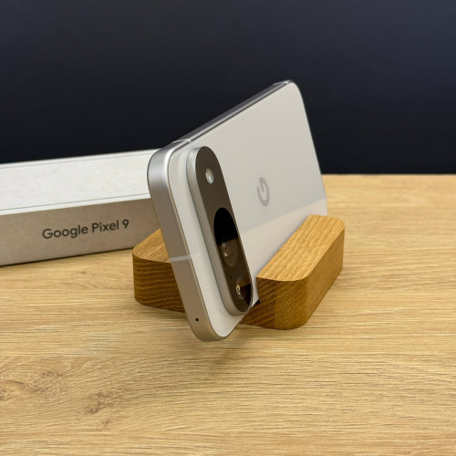 Вживаний смартфон Google Pixel 9 12/128Gb Porcelain US (Ідеальний+ стан)