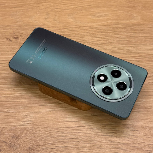 Вживаний смартфон OPPO Reno12 FS 5G 12/512 Olive Green (Ідеальний+ стан)