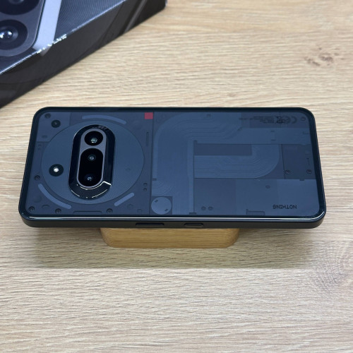 Вживаний смартфон Nothing Phone (3a) 12/256GB Black Global (Ідеальний+ стан)