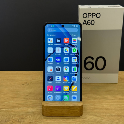 Вживаний смартфон OPPO A60 8/128 Midnight Purple (Задовільний+ стан)