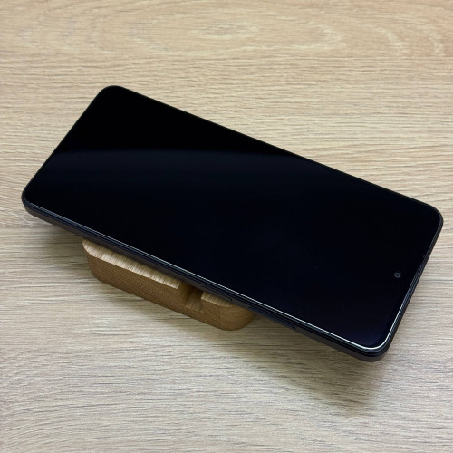 Вживаний смартфон OPPO A60 8/256 Midnight Purple (Хороший+ стан)