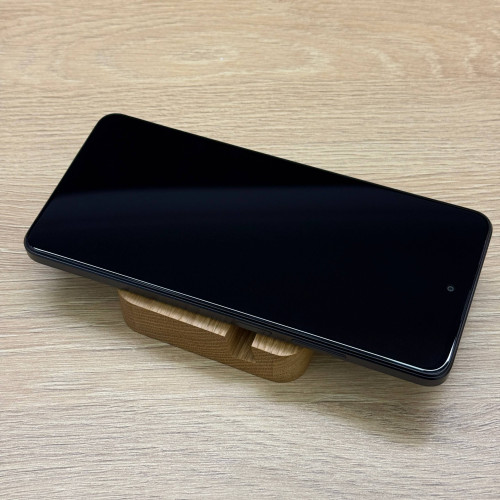 Вживаний смартфон Oppo A3 6/256 Sparkle Black (Ідеальний+ стан)