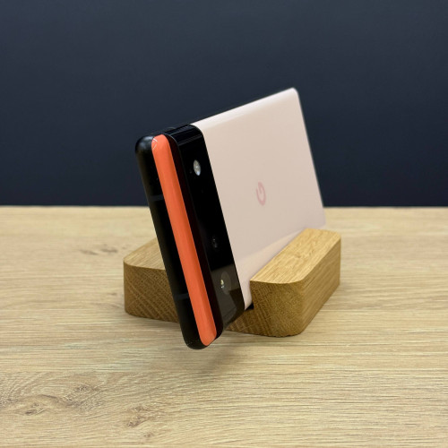 Вживаний смартфон Google Pixel 6 128Gb Kinda Coral (Хороший стан)