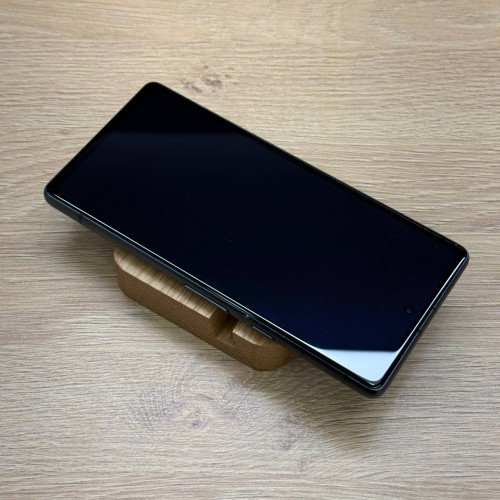 Вживаний смартфон Google Pixel 7a 128Gb Charcoal US (Задовільний стан)