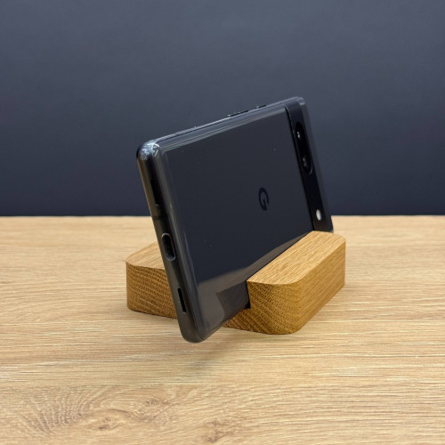 Вживаний смартфон Google Pixel 7a 128Gb Charcoal US (Задовільний стан)