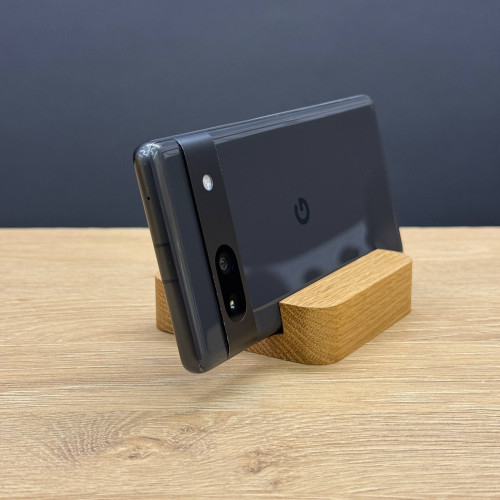 Вживаний смартфон Google Pixel 7a 128Gb Charcoal US (Задовільний стан)