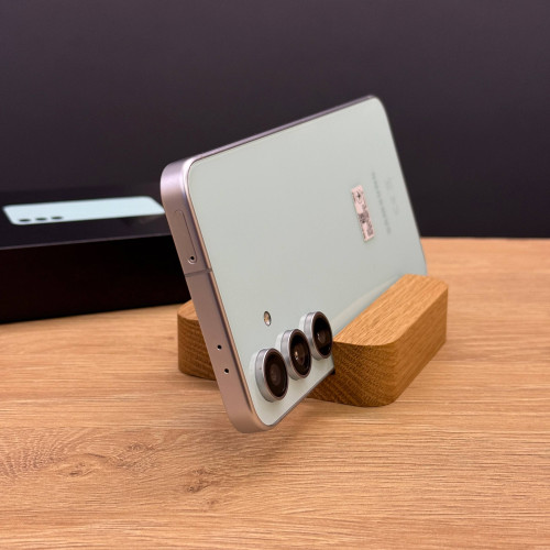 Вживаний смартфон Samsung Galaxy S24 FE 8/128Gb Mint (Ідеальний+ стан)