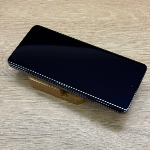 Вживаний смартфон OPPO Reno12 5G 12/256 Black Brown (Ідеальний+ стан)