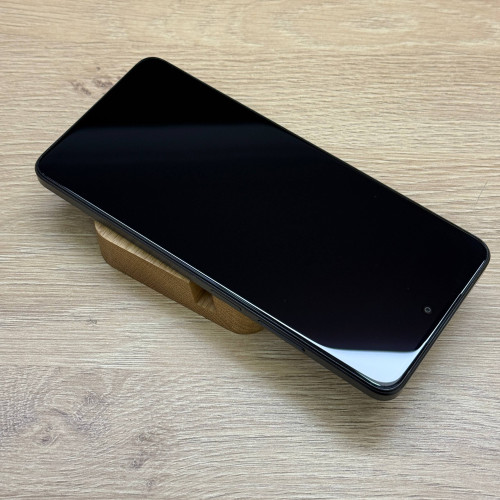 Вживаний смартфон Oppo A3 6/256 Sparkle Black (Хороший+ стан)