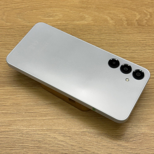 Вживаний смартфон Samsung Galaxy A16 8/256Gb Gray (Ідеальний+ стан)