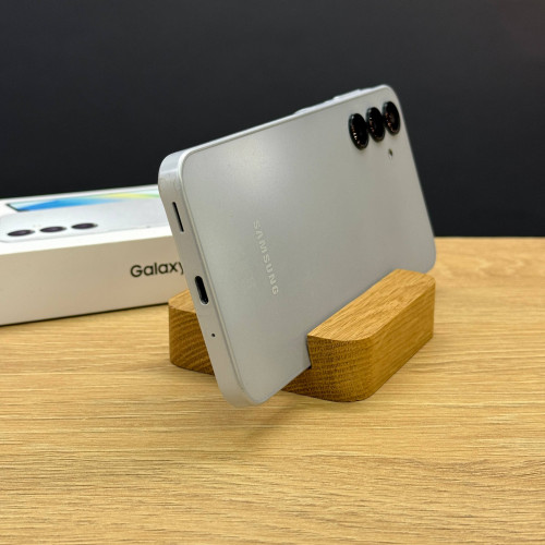 Вживаний смартфон Samsung Galaxy A16 8/256Gb Gray (Хороший+ стан)