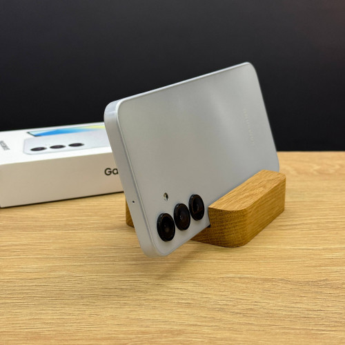 Вживаний смартфон Samsung Galaxy A16 8/256Gb Gray (Хороший+ стан)