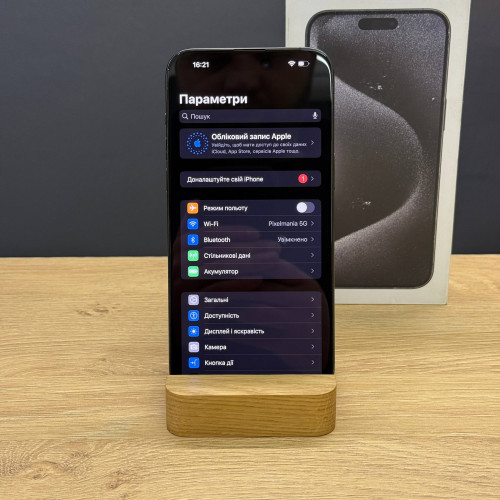 Вживаний смартфон Apple iPhone 15 Pro Max 256Gb Black Titanium eSim (Хороший+ стан)