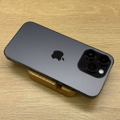 Вживаний смартфон Apple iPhone 14 Pro 256Gb Space Black eSim (Ідеальний+ стан)