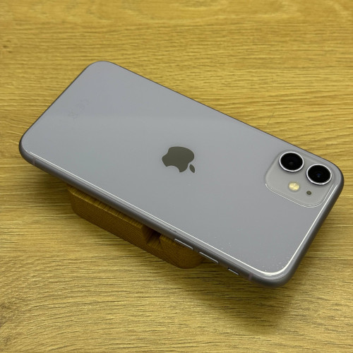 Вживаний смартфон Apple iPhone 11 64Gb Purple (Хороший+ стан)